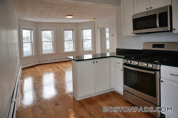Photo - 252 Ash St Unit 4