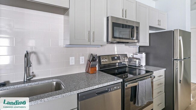 Photo - 1619 N Frazier St Unidad 339.1407924