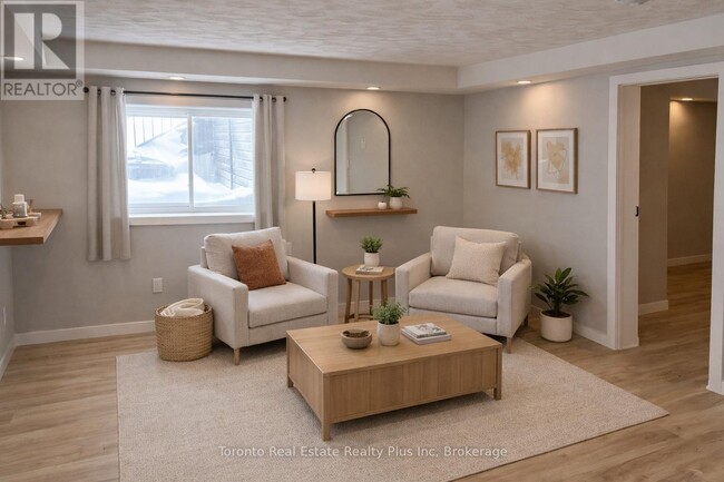 Photo - 16 Huron Rd Unité 4