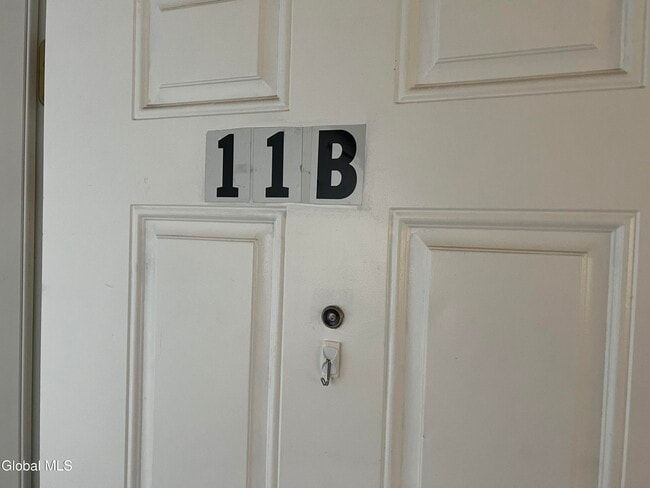Photo - 11-21-21 Ashdown Rd Unit 11B