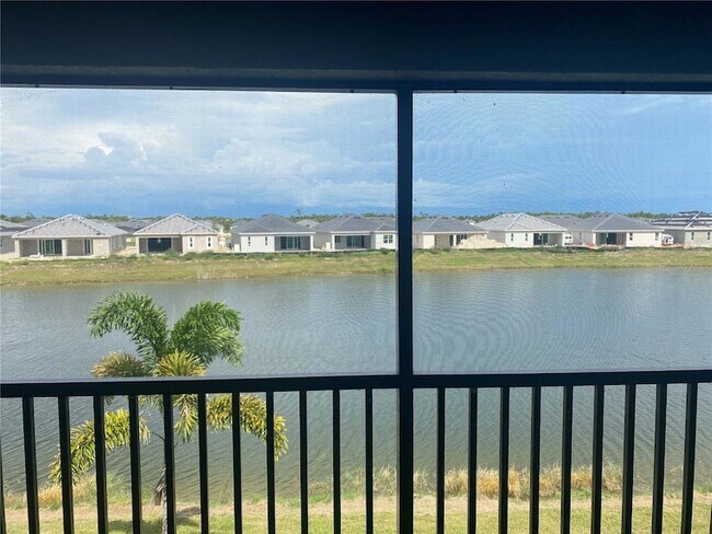 Photo - 14194 Heritage Landing Blvd Unit 627