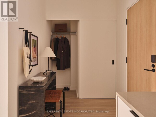 Photo - 65 Trinity St Unité 338