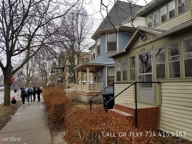 Photo - 118 N State St Unit 118 N. State St