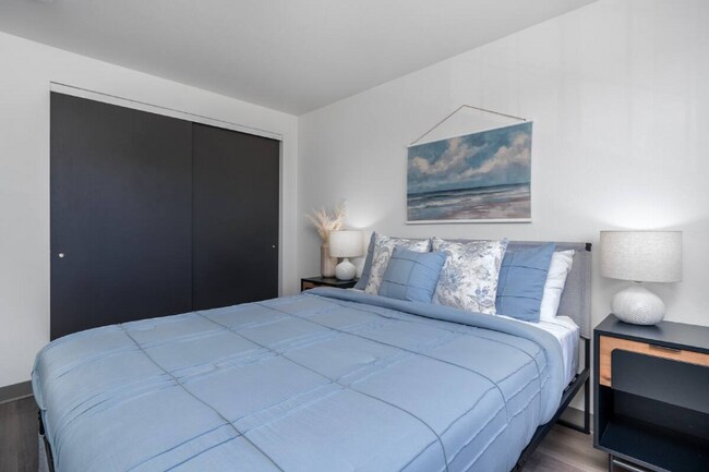 Photo - 1430 3rd Ave E Unidad 4