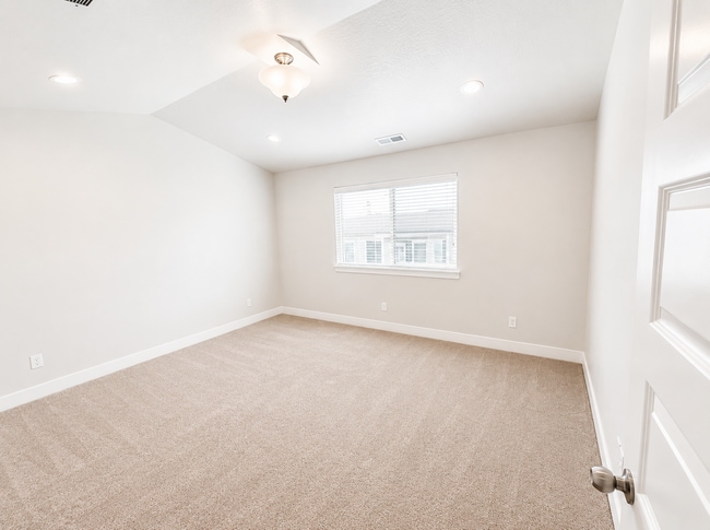 Photo - Beautiful 3-Bedroom Townhome in Lehi – Community Pool, Pickleball & More!
