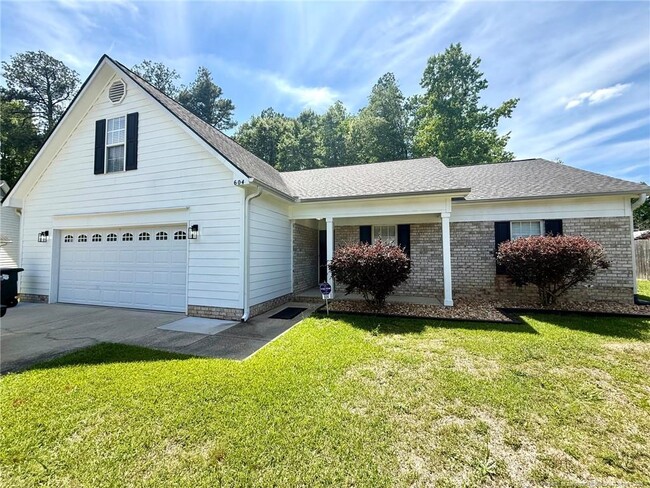Photo - 604 Raven Pl