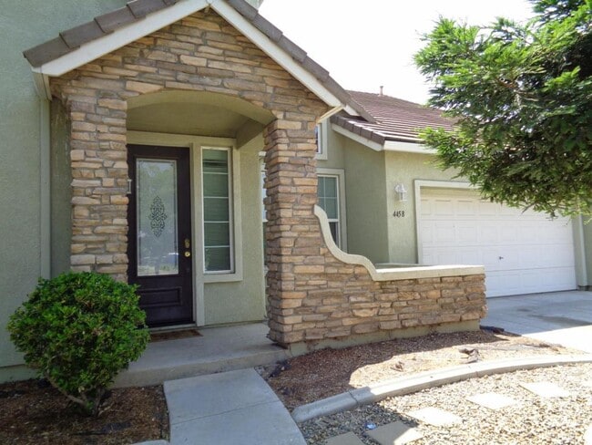 Photo - 4458 Everson Way