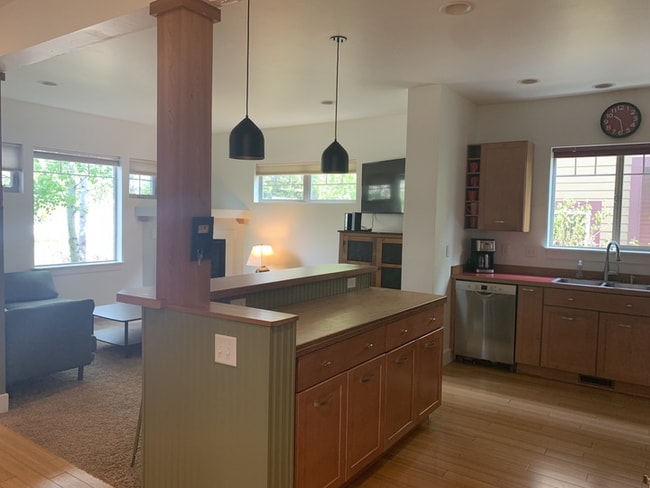 Photo - 806 N 15th Ave