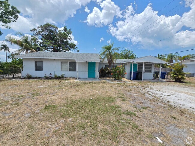 Building Photo - 6328 Brentwood Ave Unit Front Rental