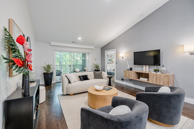 2 Bed 2 Bath