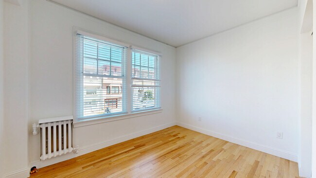 Photo - 495 32nd Ave Unidad 104A