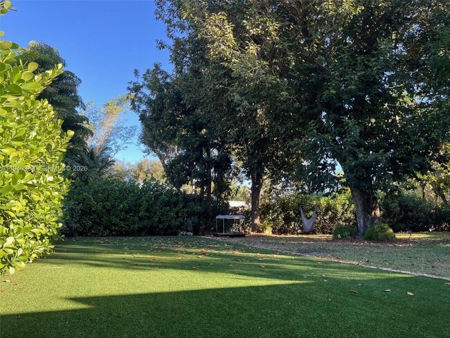 Photo - 7975 Sunset Dr