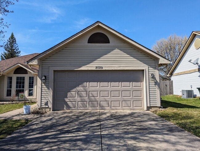 Photo - AVAILABLE 1/1/2026- 3 Bedroom / 2 Full Bath Home in Englewood!