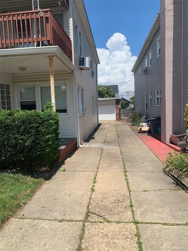 Photo - 431 E Chester St