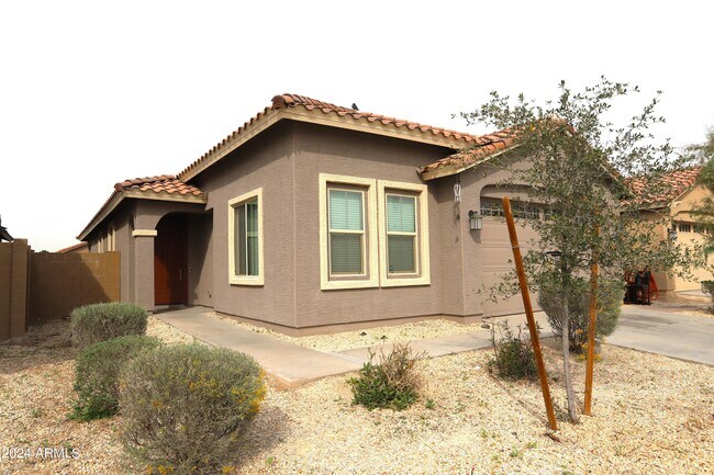 Photo - 3830 S 64th Dr