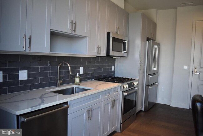 Photo - 6803 Cameron Dr NW Unit PENTHOUSE 3