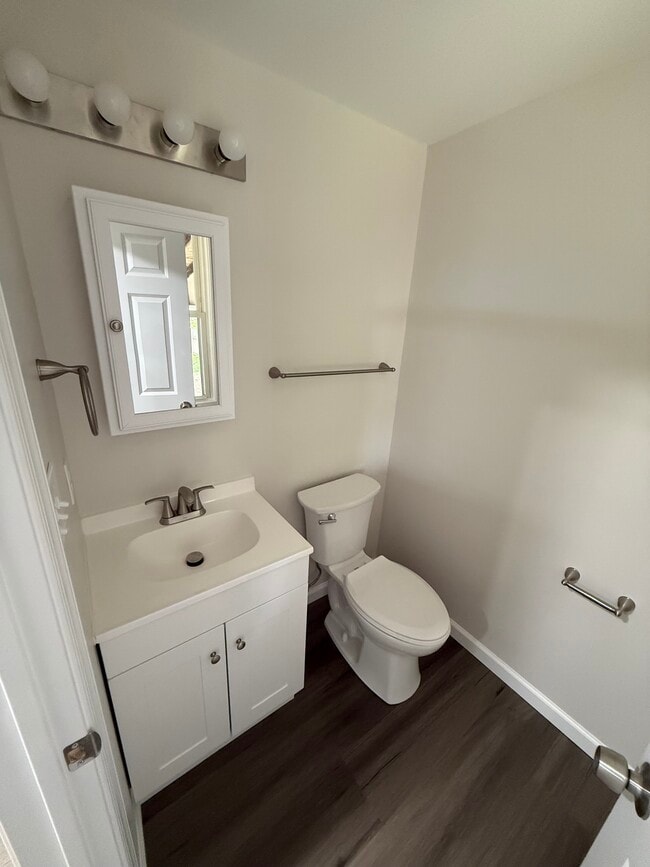 Photo - 120 S 14th St