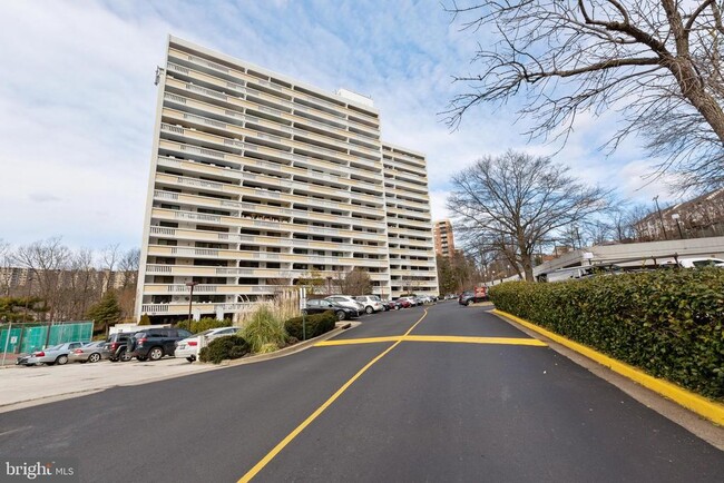 Photo - 6101 Edsall Rd Apartment Unit 1509