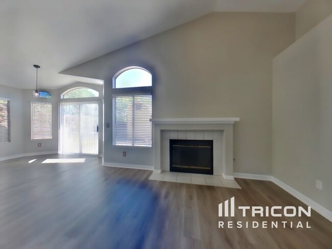 Photo - 34049 Nebraska Ln