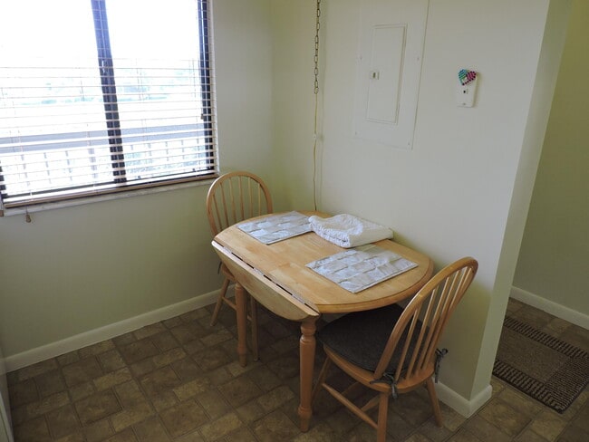 Photo - 701 Seafarer Cir Unit 505