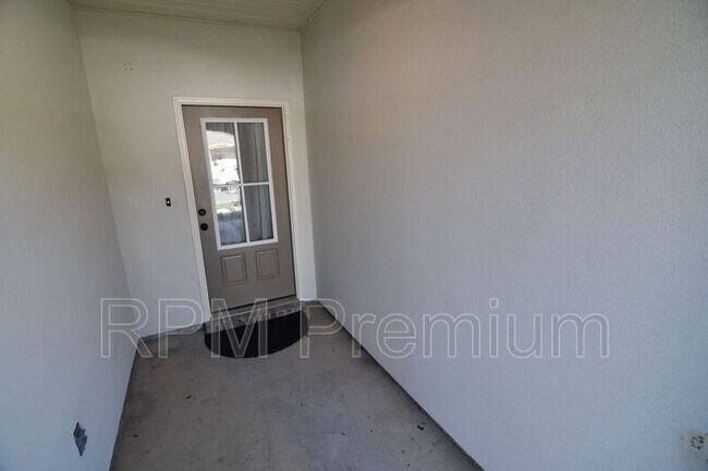 Photo - 7108 Kenilworth Crossing Ave