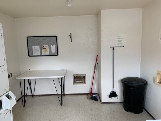 Photo - 298 W Avenue A