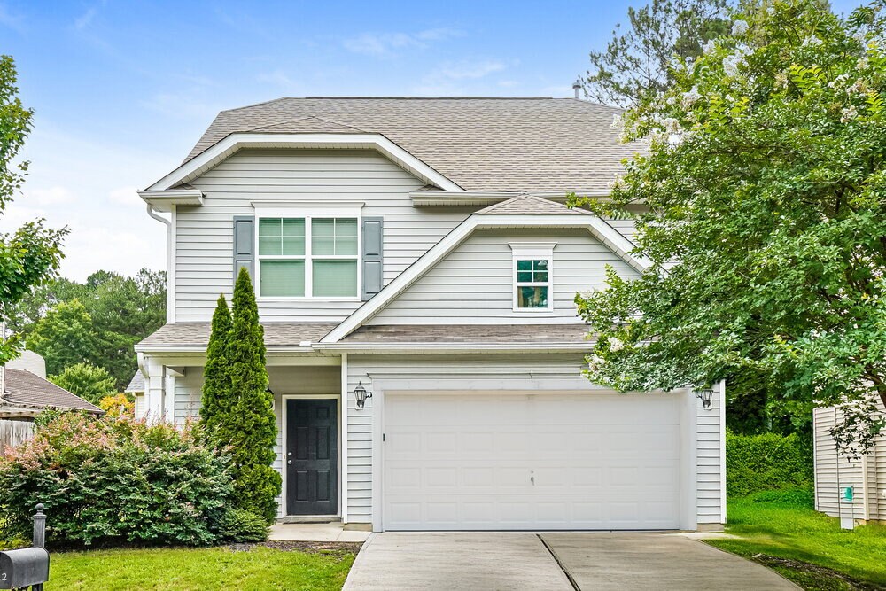 Photo - 122 Willow Weald Ct