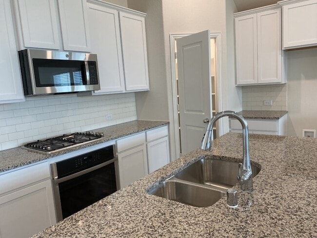 Photo - 10012 Boswell Dr