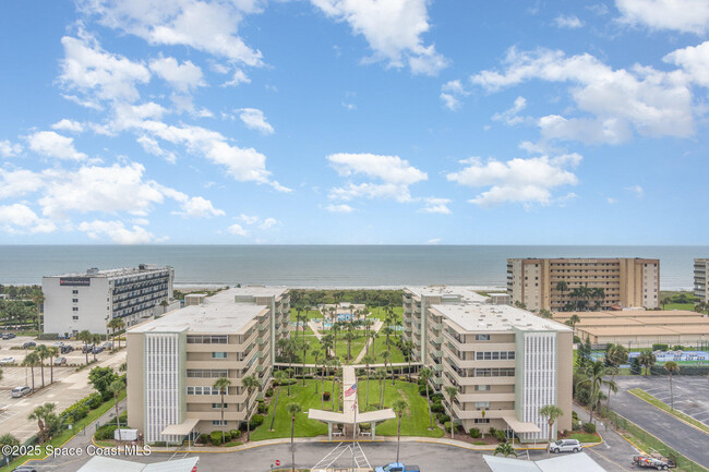 Photo - 2020 N Atlantic Ave Unidad 214 Rental