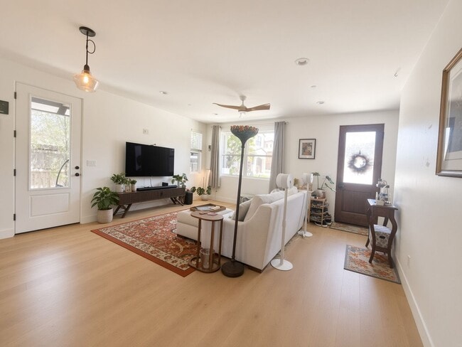 Photo - 114 Finnians Way
