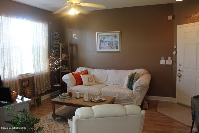 Photo - 5693 Star Rush Dr Unit 105