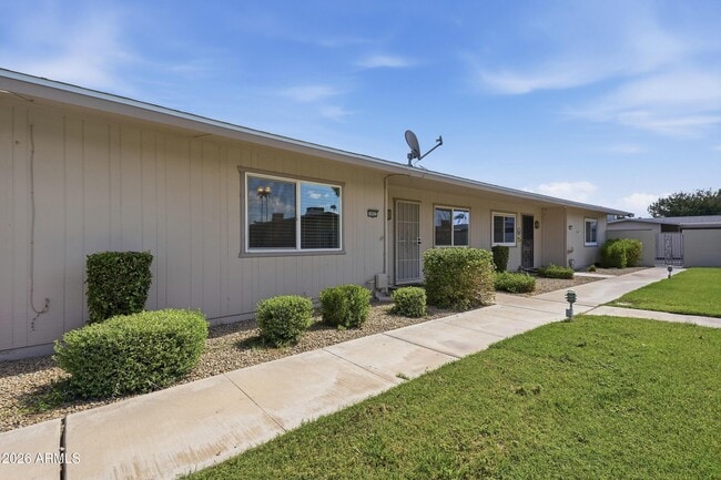 Photo - 10922 W Santa Fe Dr