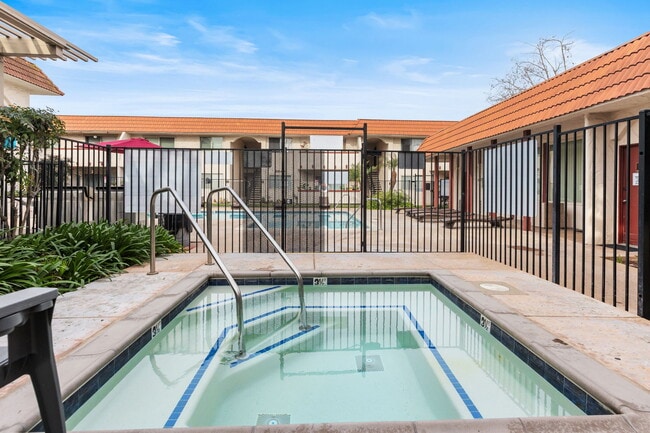 Building Photo - 8641 Lake Murray Blvd