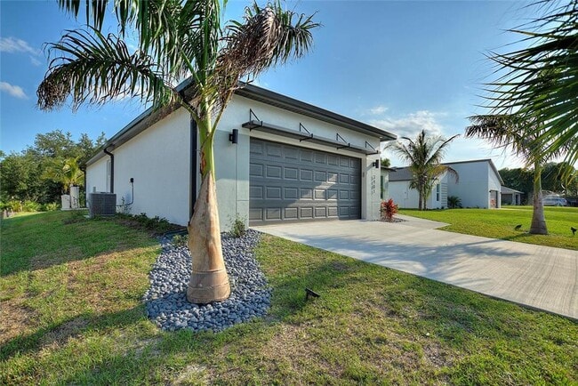 Photo - 24510 SW Kingsway Cir