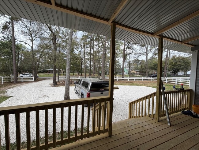 Photo - 15435 Esther Dr