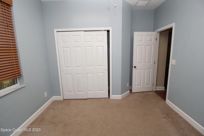 Photo - 480 Higgs Ave NW