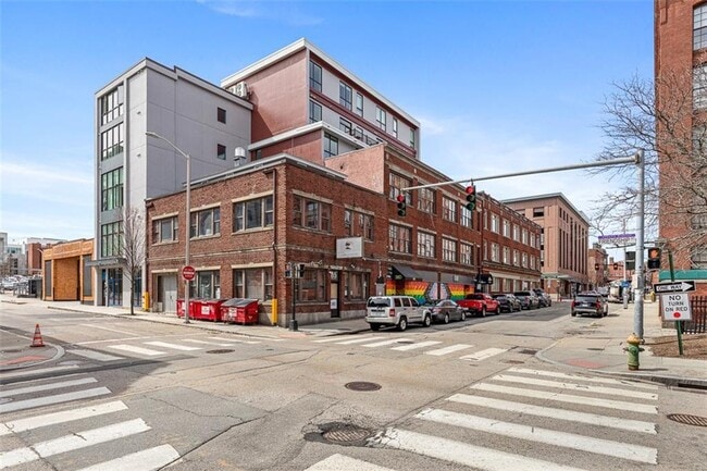 Photo - 71 Richmond St Unit 4A