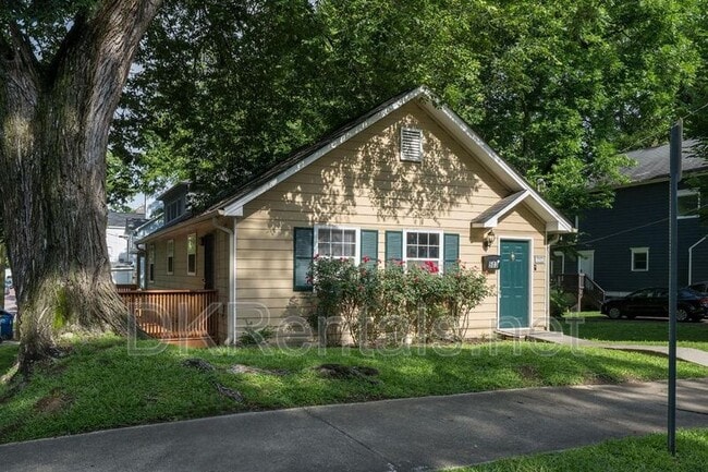 Photo - 503 Connally St SE Casa