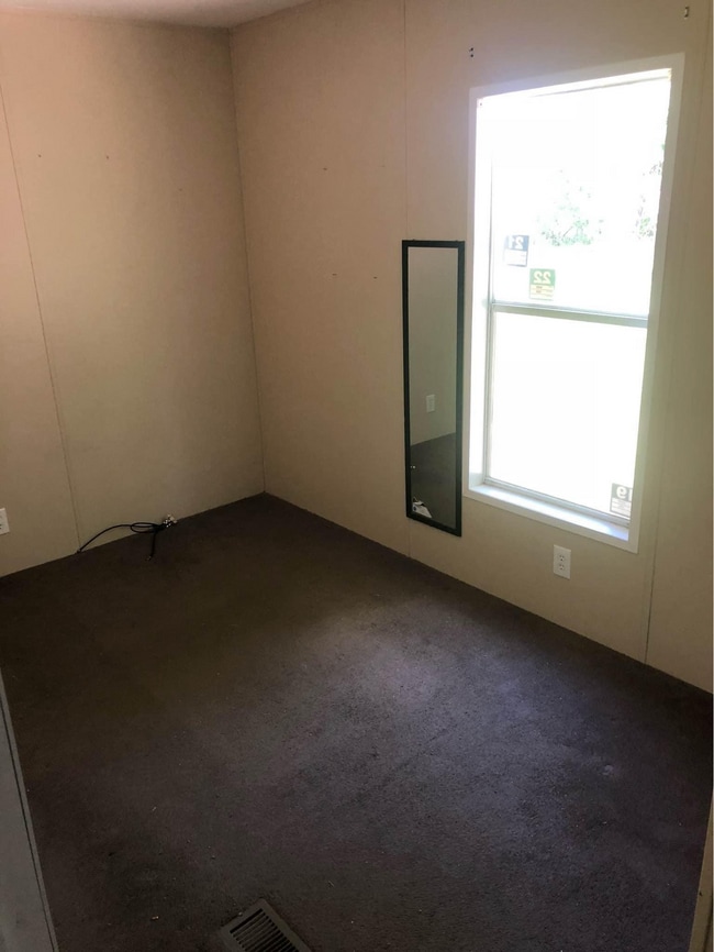 Photo - 382 Allene Cir