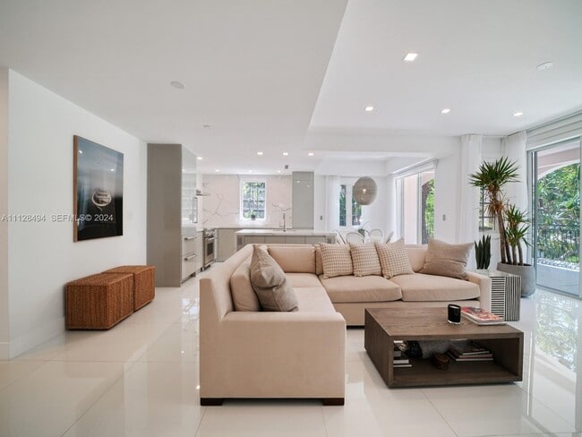 Photo - 19117 Fisher Island Dr Unit 19117