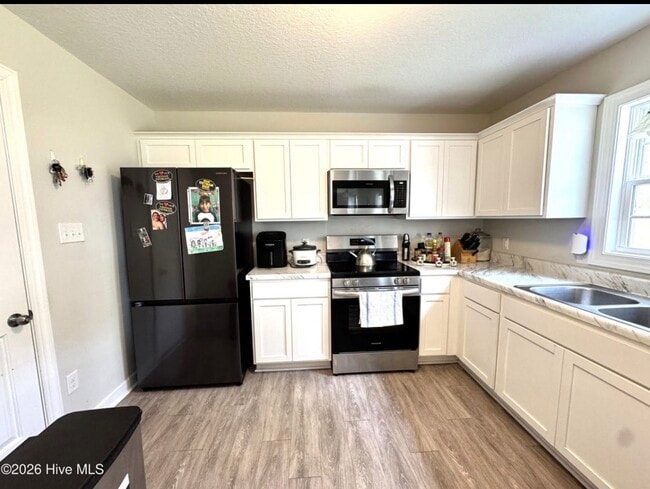 Photo - 1109 Carteret Manor Dr