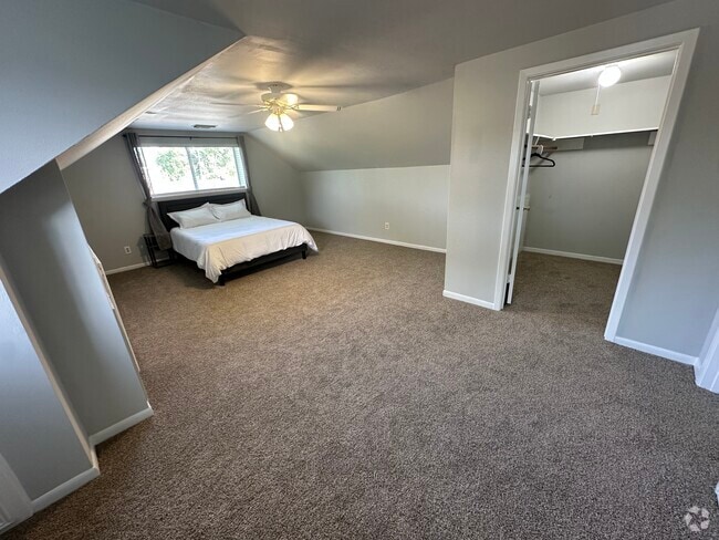 Building Photo - 8626 Nairn St Rental