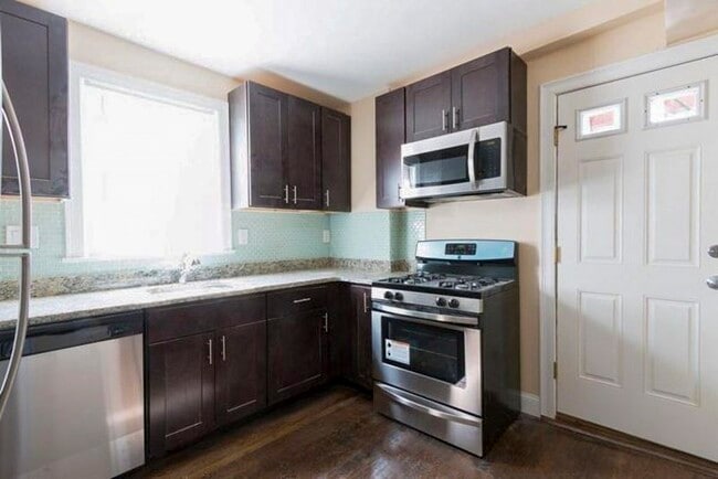 Photo - 4803 Washington St Unit 3