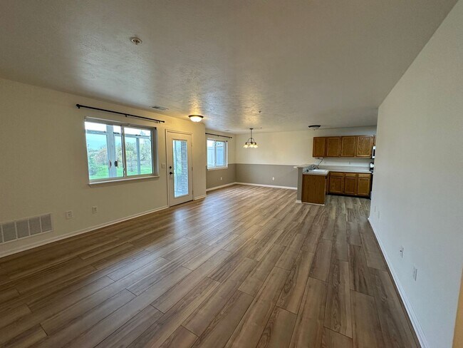 Photo - 8610 S Jasonville Ct SE Unit 8610 S Jasonville Ct.