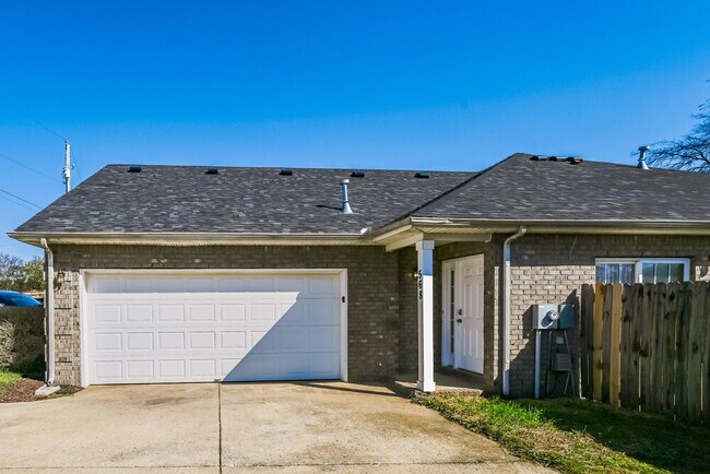 Photo - 568 Rose Cottage Cir Townhome