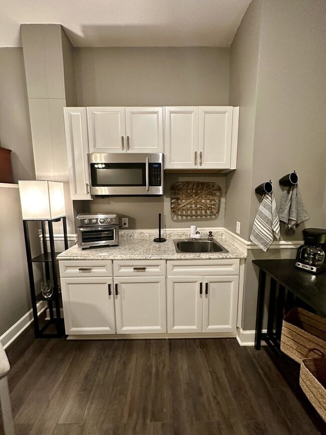 Building Photo - 6317 Wildwood Valley Dr Unit C