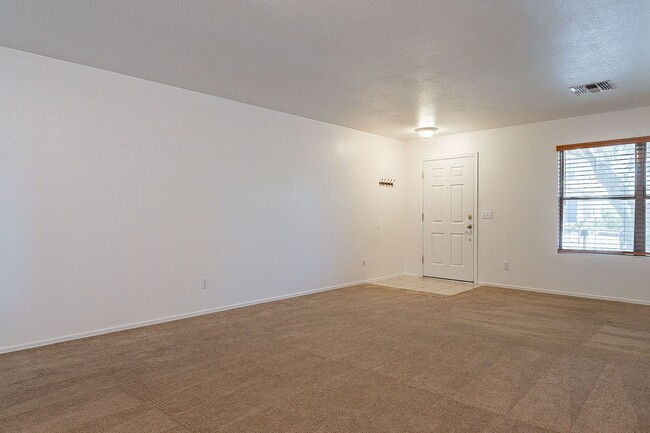Photo - Spacious Oro Valley 4-Bedroom Rental with ...