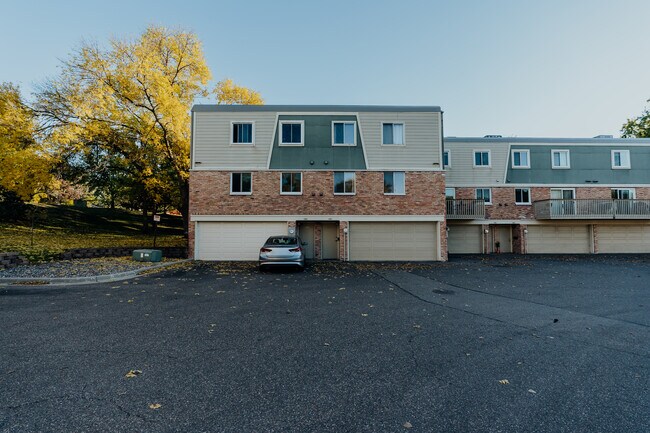 Photo - 2042 Louisiana Ave S