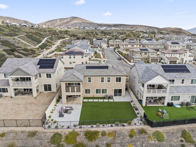 Photo - "Spacious Santa Clarita Sanctuary: 4-Bedro...