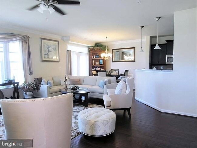 42581 Sunset Ridge Square